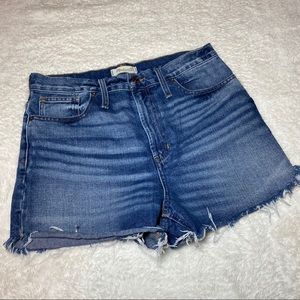 Madewell the perfect Jean short size 29